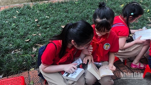 Thiếu nhi trải nghiệm văn hóa Hàn Quốc tại Thư viện Quốc gia Việt Nam